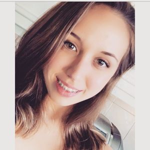 Meet your Posher, Cali